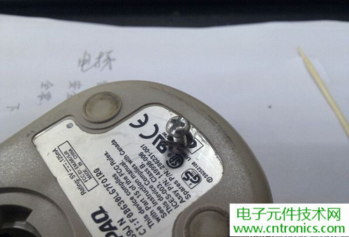 殿堂級機(jī)械鼠標(biāo)拆解：嘆精致做工！