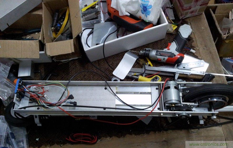能工巧匠！DIY屬于你的電動滑板車！