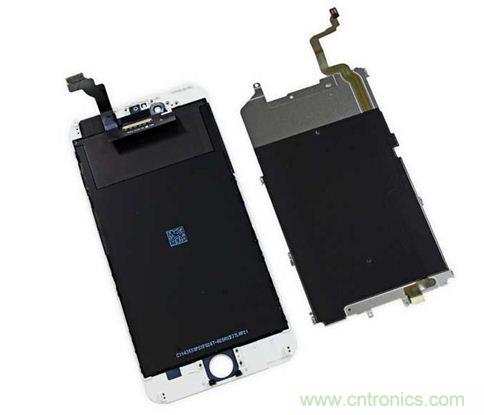 iPhone 6 Plus搭載的高清LED屏幕尺寸為5.5英寸，像素密度為401ppi，并采用了IPS（平面轉換）技術。（來源：iFixit）