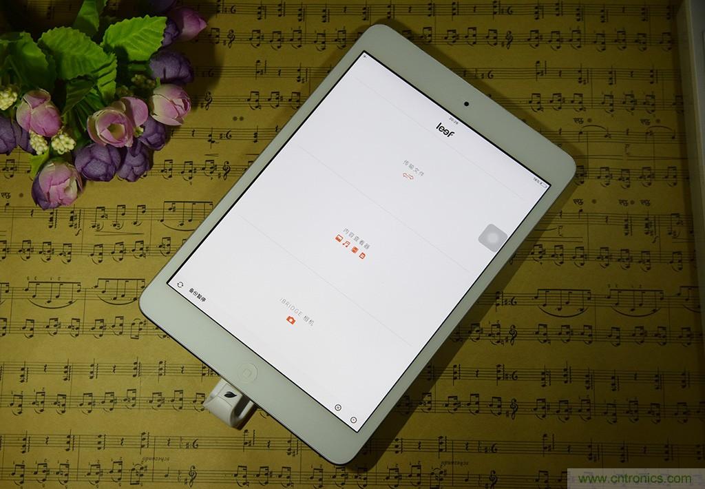 不越獄，就能隨意給iPad增容的影音娛樂利器